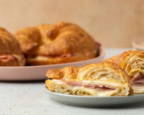 ham-and-cheese-croissant-10-eda90269990e47729363f61a0839c0e9